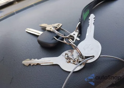 2006 GMC Sierra 1500 Sle1 from USA, damaged, VIN 2GTEC13Z961319777